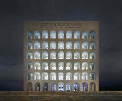 colosseo quadrato fendi prezzo|Palazzo della Civiltà Italiana Rome (Square Colosseum).